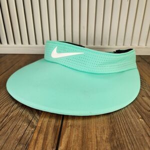 Nike Dri-Fit AeroBill Wide Brim Big Bill Visor Mint Green Performance Golf Sport